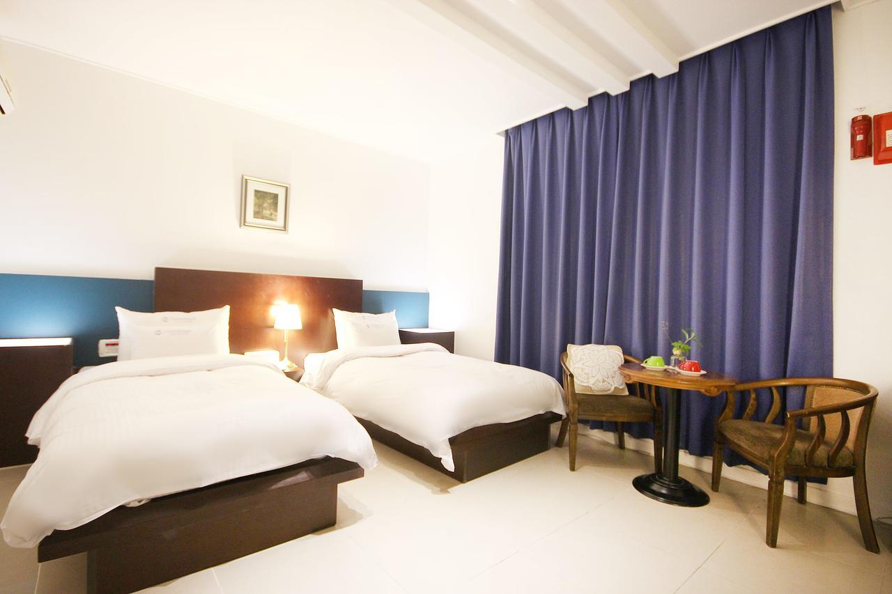 Charmant Hotel Мокпо Экстерьер фото