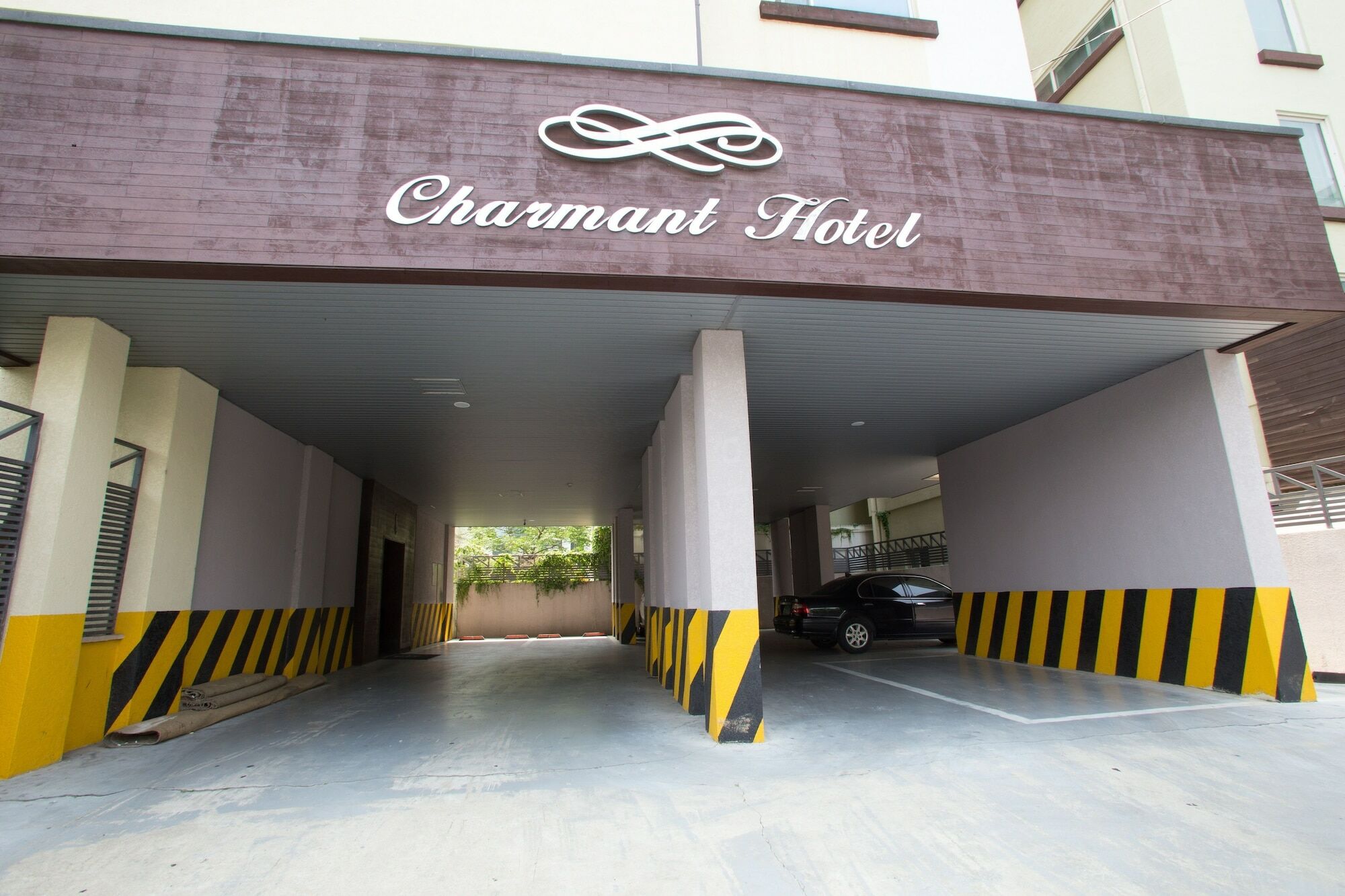Charmant Hotel Мокпо Экстерьер фото